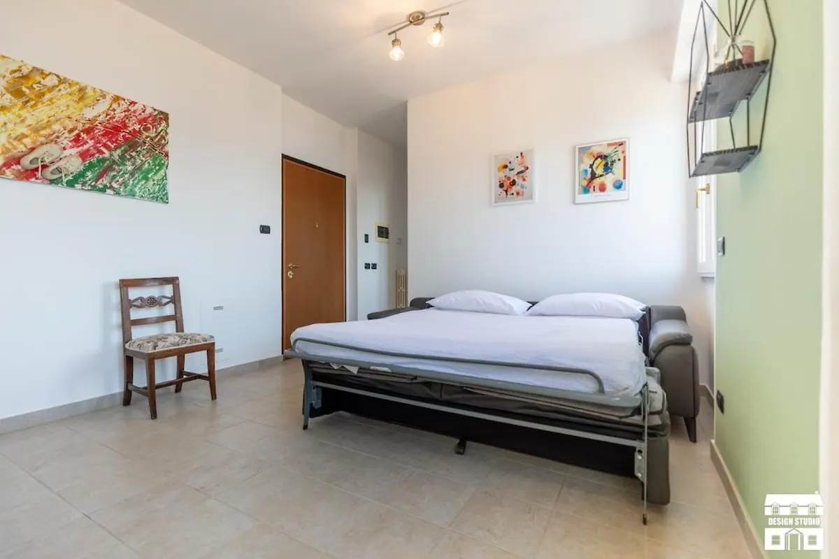 Apartment Casa Di Elena By Design Studio Bellano Italien
